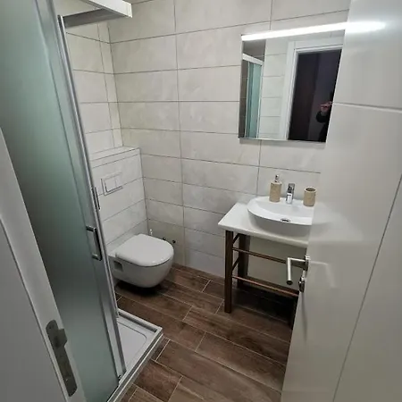 Elizabeta Deluxe Rooms Biograd Na Moru Exterior photo