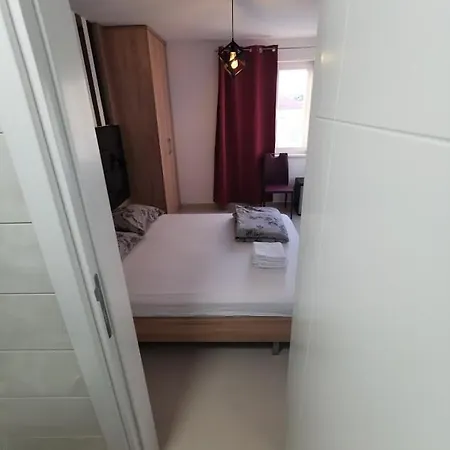 Elizabeta Deluxe Rooms Biograd Na Moru Exterior photo