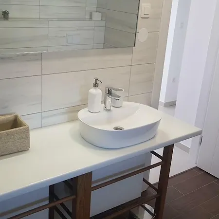 Elizabeta Deluxe Rooms Biograd Na Moru Exterior photo