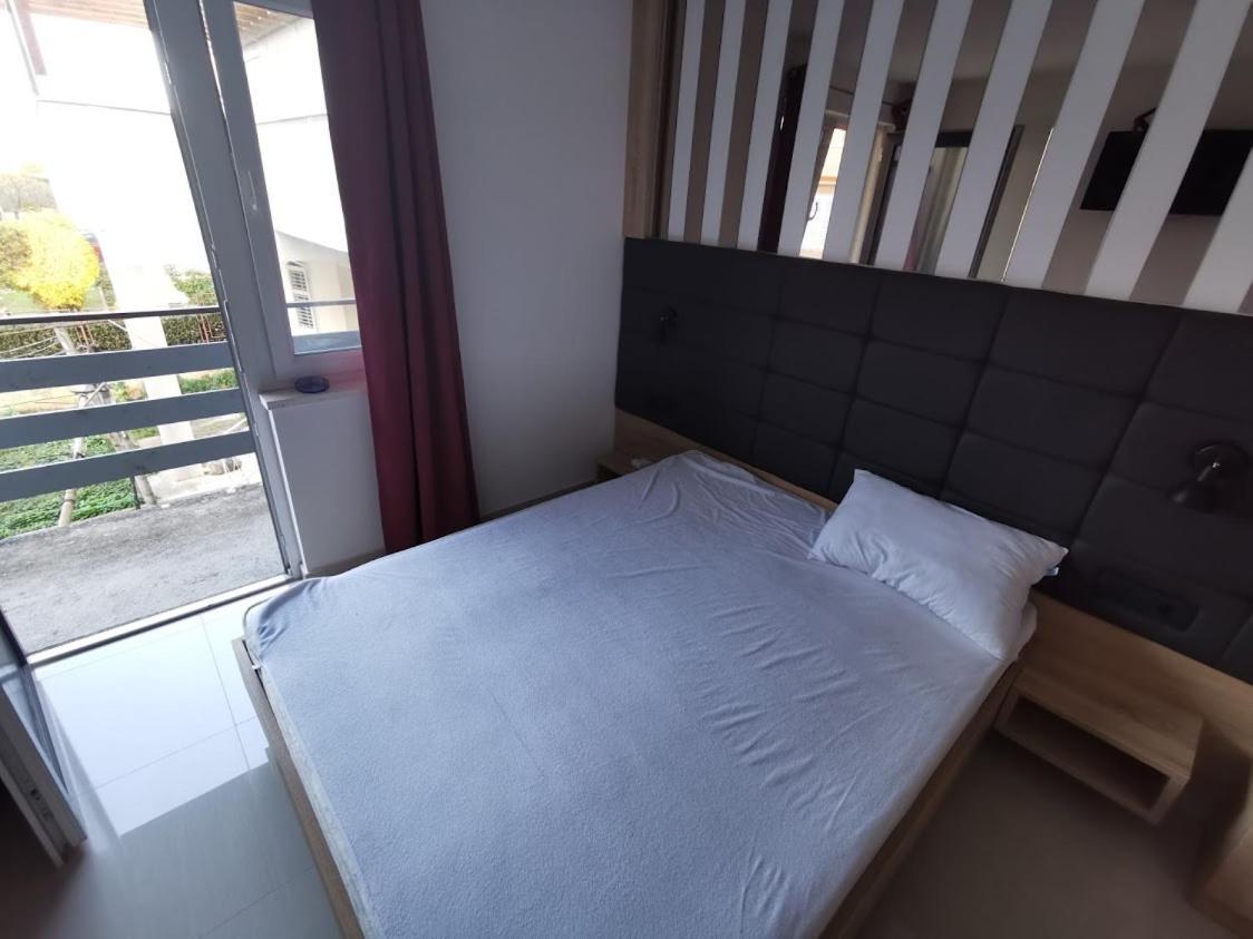 Elizabeta Deluxe Guest house