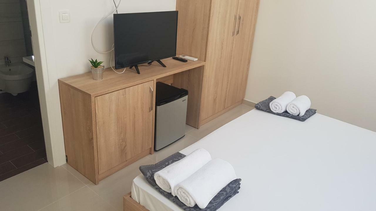 Elizabeta Deluxe Guest house *